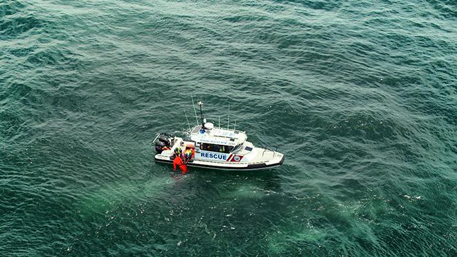 Wooli 30 training at sea with rescue dummy  © Ken McManus